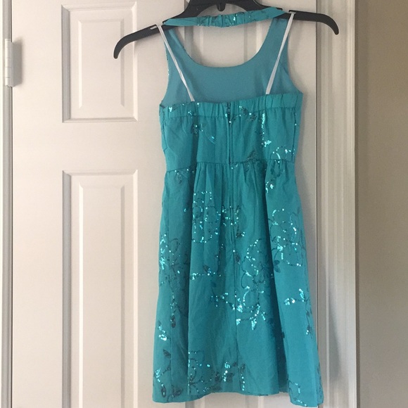 ❄️ 4 for $25 Girls Halter Dress - Picture 2 of 2